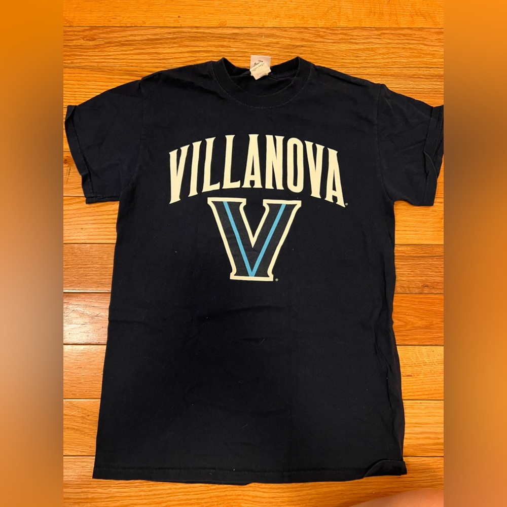 Villanova University Logo Tshirt